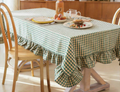 Nappe à volants vichy vert – 140 × 300 cm
